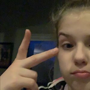 Meet your Posher, Emersen